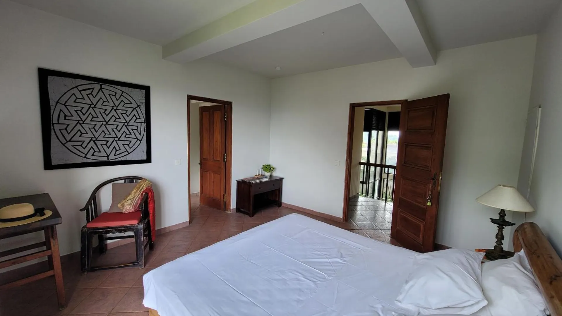 홈스테이 Serene Reach Villa 캔디